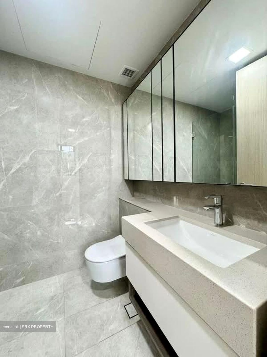 Dairy Farm Residences (D23), Apartment #546698161
